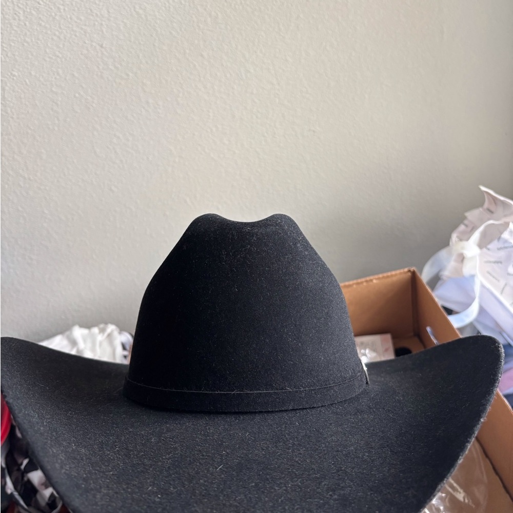 Sleek Black Western Hat - Picture 2 of 10